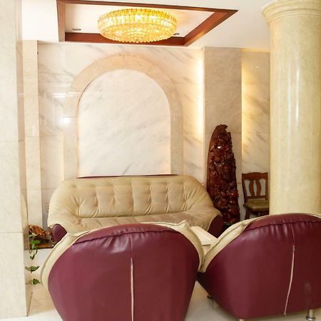 Aha Thanh Long Tan Hotel Хошимин Экстерьер фото