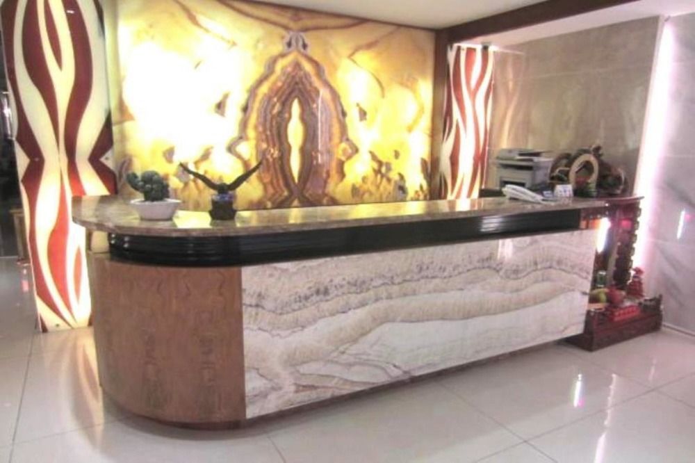 Aha Thanh Long Tan Hotel Хошимин Экстерьер фото