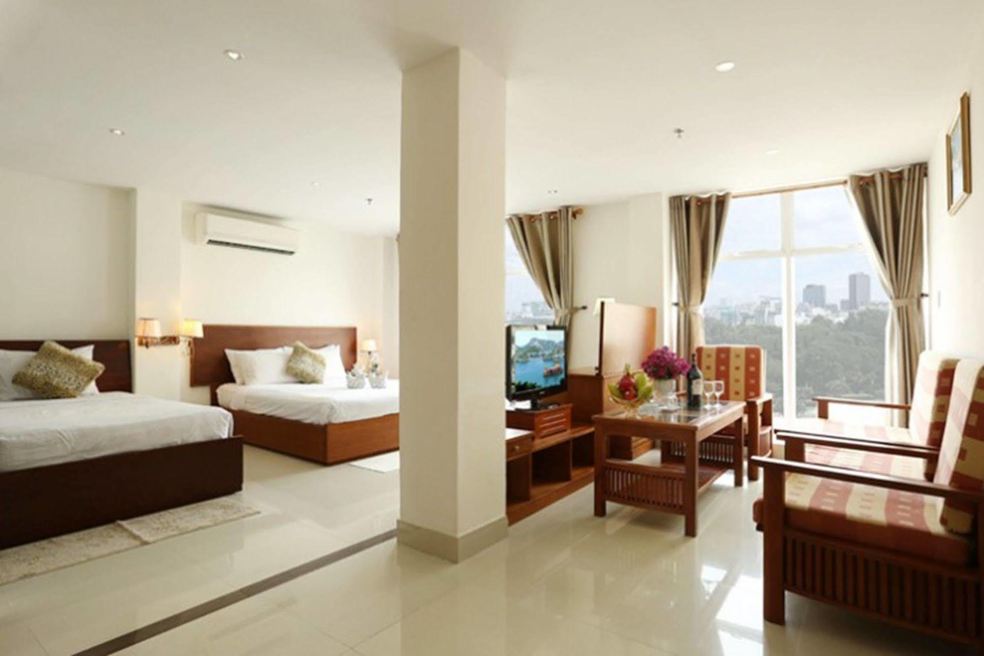 Aha Thanh Long Tan Hotel Хошимин Экстерьер фото
