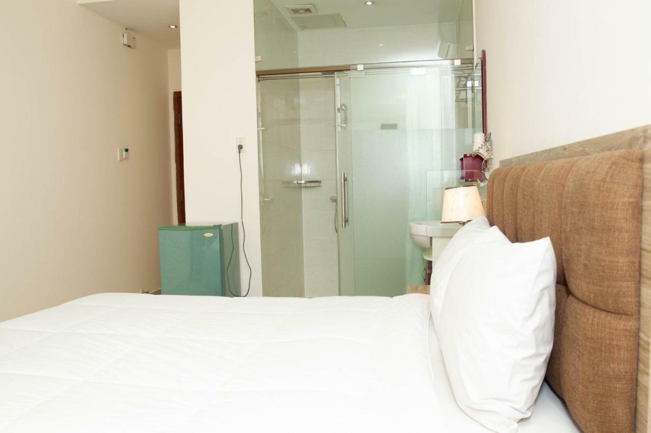 Aha Thanh Long Tan Hotel Хошимин Экстерьер фото