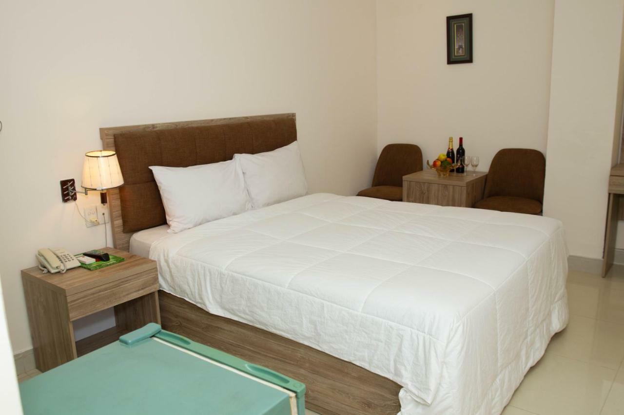Aha Thanh Long Tan Hotel Хошимин Экстерьер фото